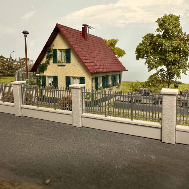 Kit Muro di Cinta in Cemento con Ringhiera