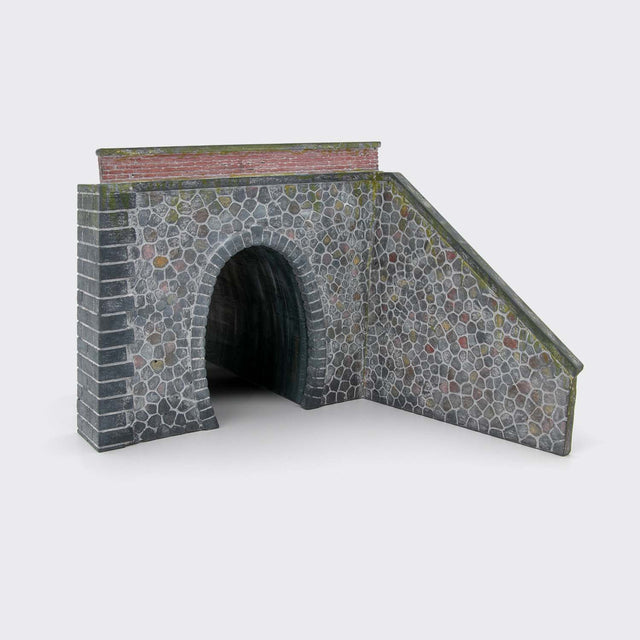 Side walls for 1-track portals